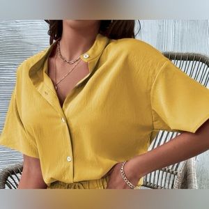 Beautiful yellow/gold blouse